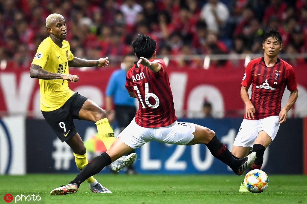 印第安纳步行者迎亚冠关键赛；国际比赛日绝杀压哨；媒体盛赞；更衣室氛围转暖的简单介绍