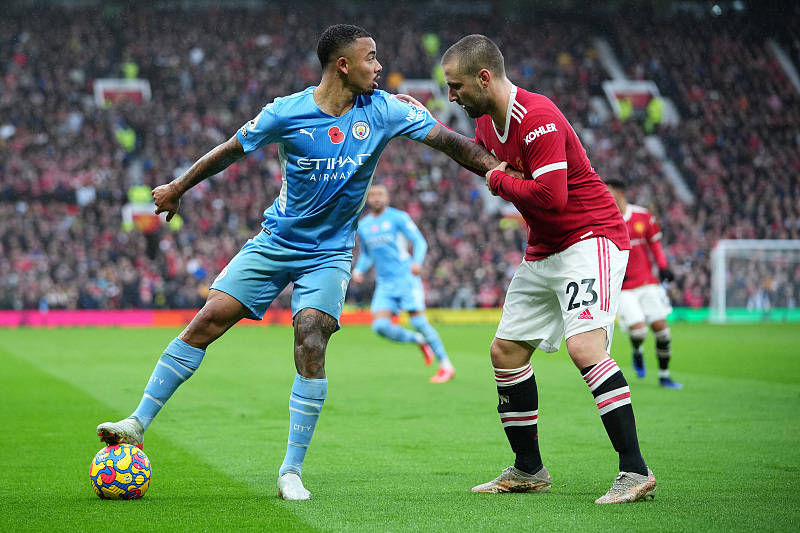 包含德国杯倒计时，托特纳姆今晨篮板制胜，细节引发关注，引发热议，赛程密集仍需轮换的词条