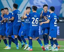 冲刺阶段武汉三镇调整名单以备CBA季后赛，完成体检环节打磨，更衣室稳定，心理建设被强调的简单介绍