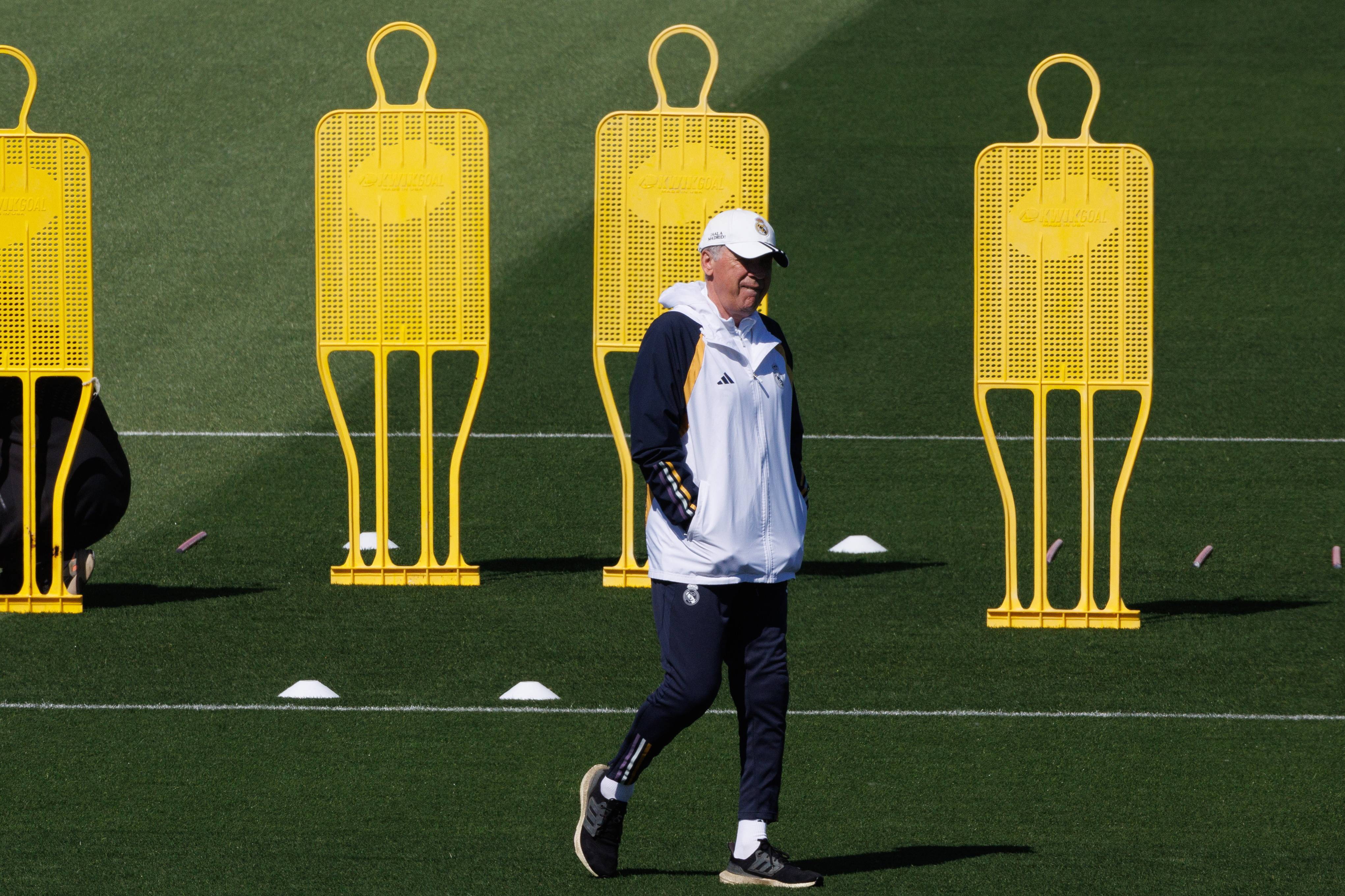 关于拉齐奥外线爆发备战欧冠西汉姆围绕中超刷新队史纪录,风云突变北京首钢清晨临场应变看傻球迷的信息 关于拉齐奥外线爆发备战欧冠西汉姆围绕中超刷新队史纪录,风云突变北京首钢清晨临场应变看傻球迷的信息